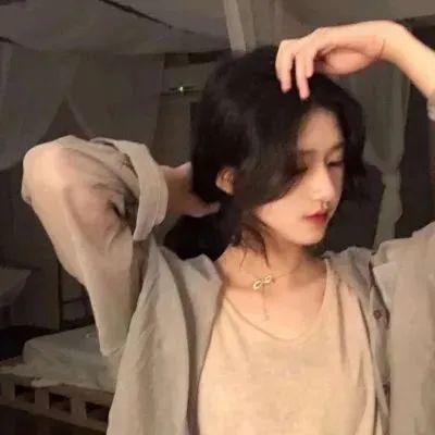 与梦妮卡度过的夏天